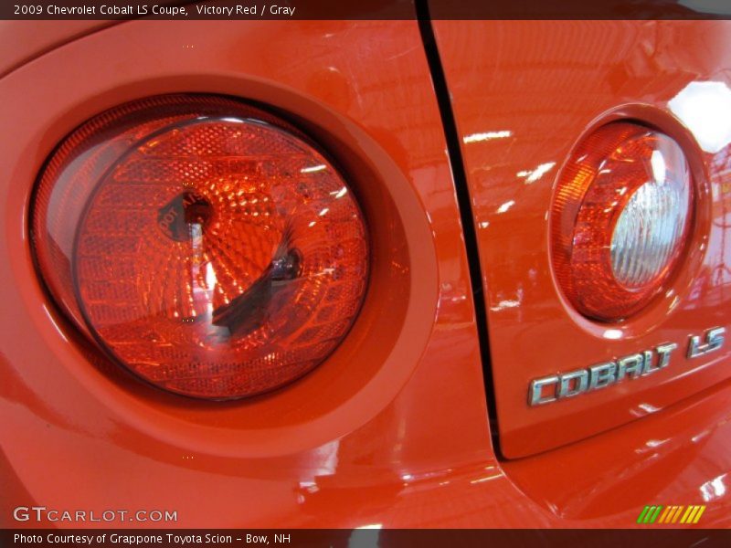 Victory Red / Gray 2009 Chevrolet Cobalt LS Coupe