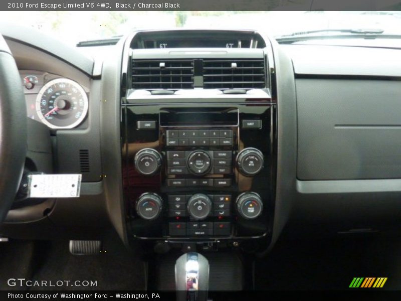 Black / Charcoal Black 2010 Ford Escape Limited V6 4WD