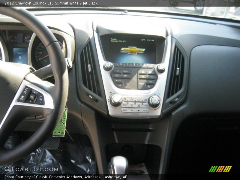 Summit White / Jet Black 2012 Chevrolet Equinox LT