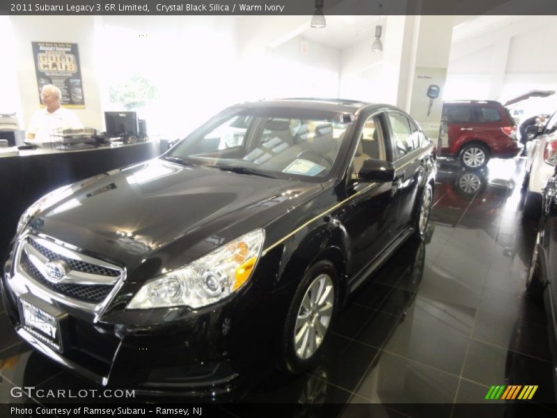 Crystal Black Silica / Warm Ivory 2011 Subaru Legacy 3.6R Limited