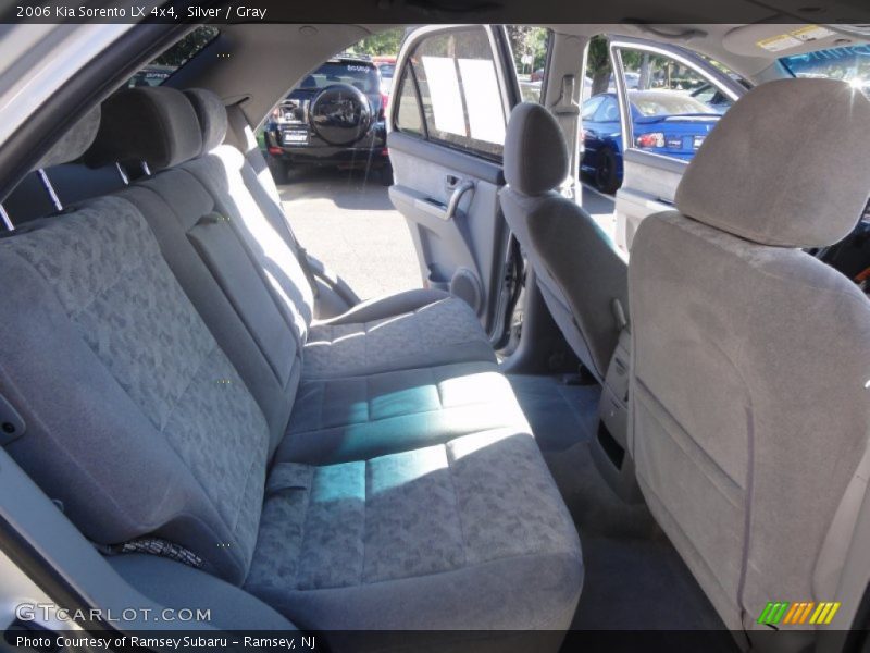 Silver / Gray 2006 Kia Sorento LX 4x4