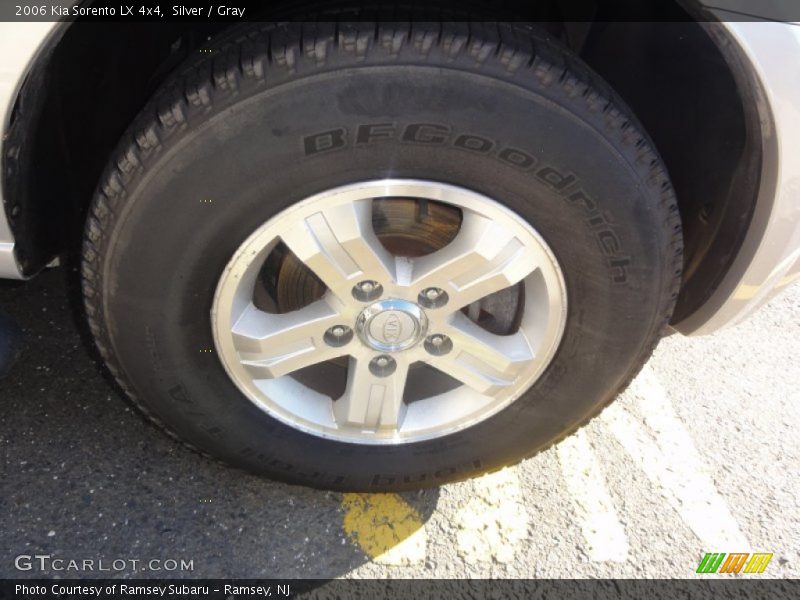 Silver / Gray 2006 Kia Sorento LX 4x4