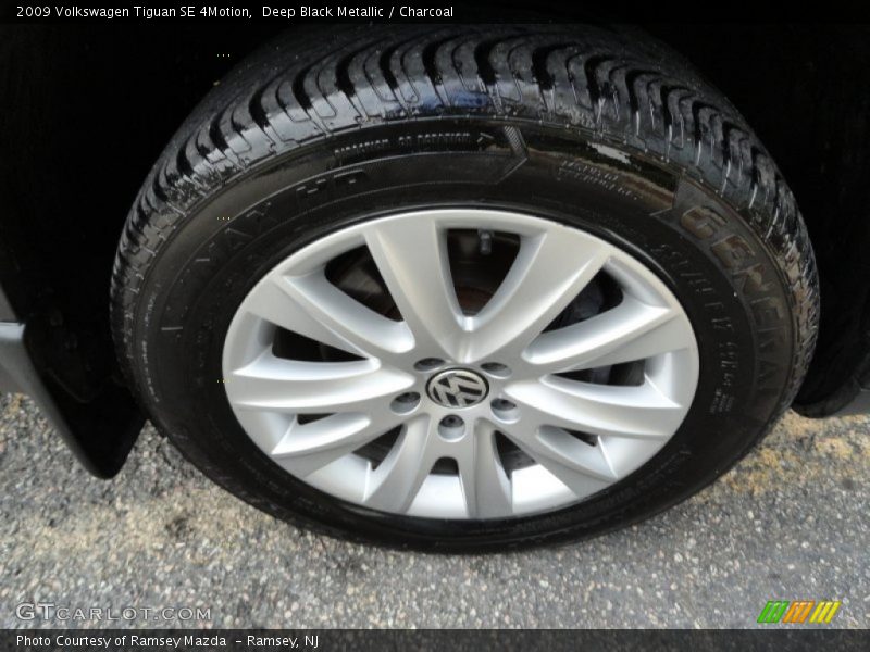 Deep Black Metallic / Charcoal 2009 Volkswagen Tiguan SE 4Motion
