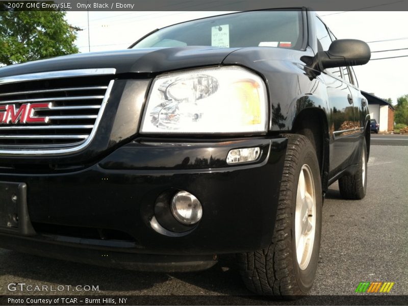 Onyx Black / Ebony 2007 GMC Envoy SLE