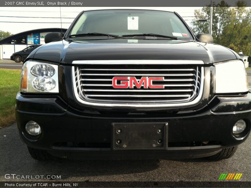 Onyx Black / Ebony 2007 GMC Envoy SLE