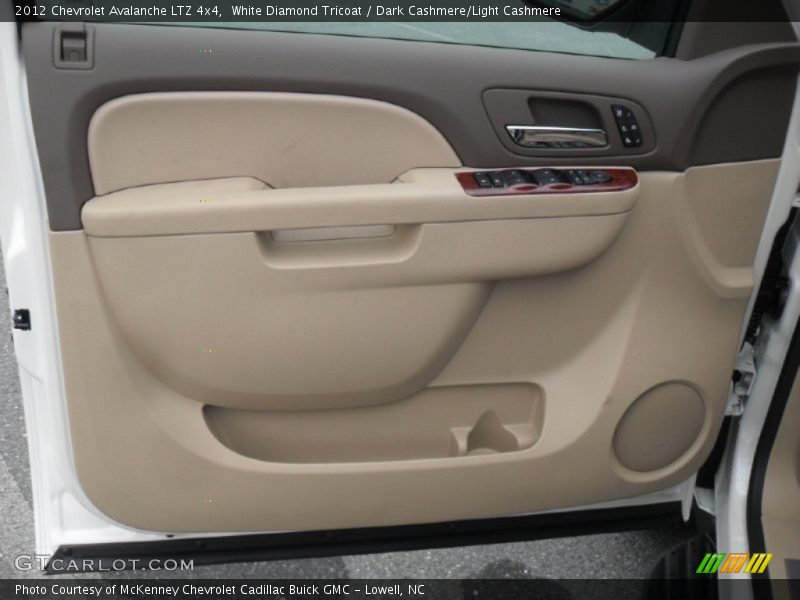 Door Panel of 2012 Avalanche LTZ 4x4