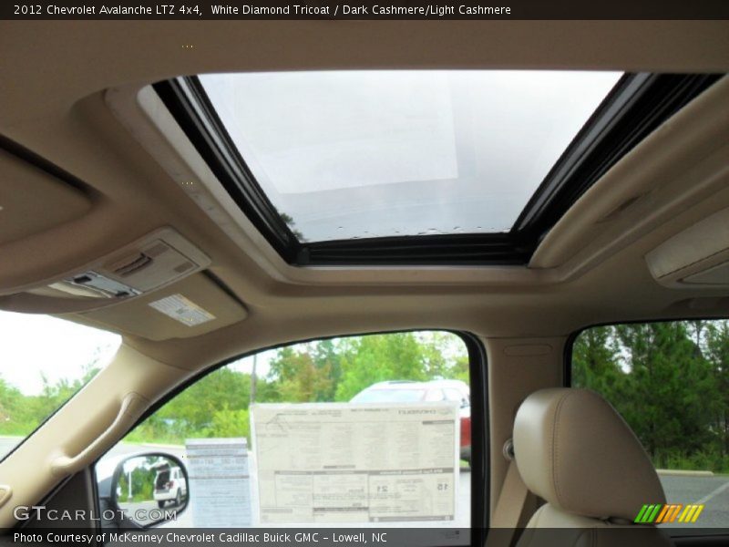 White Diamond Tricoat / Dark Cashmere/Light Cashmere 2012 Chevrolet Avalanche LTZ 4x4