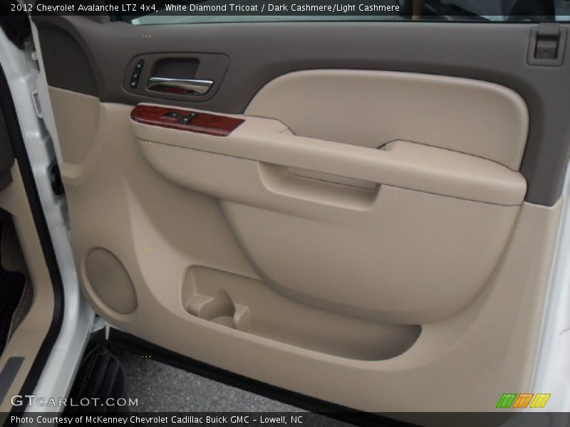 White Diamond Tricoat / Dark Cashmere/Light Cashmere 2012 Chevrolet Avalanche LTZ 4x4