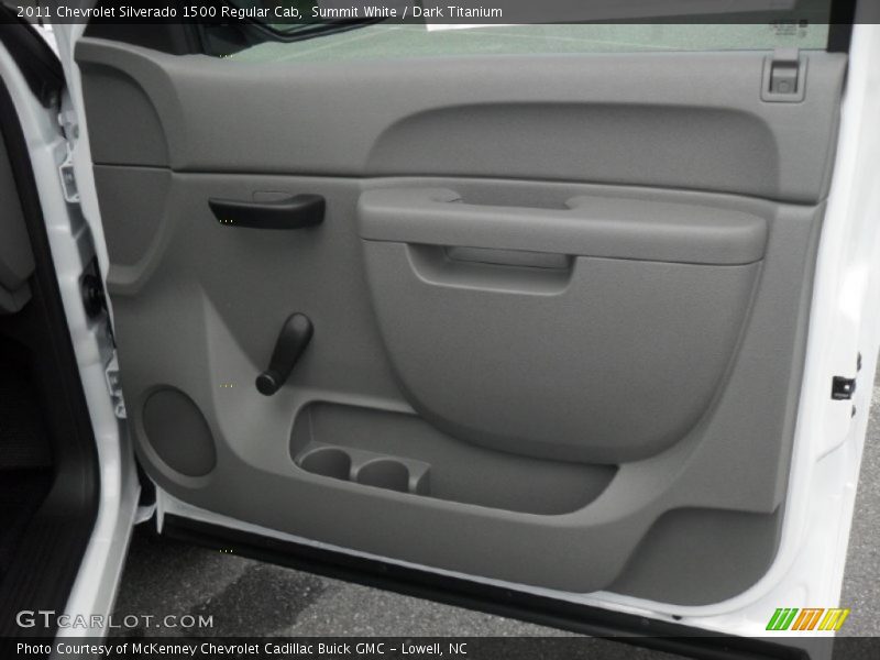 Summit White / Dark Titanium 2011 Chevrolet Silverado 1500 Regular Cab