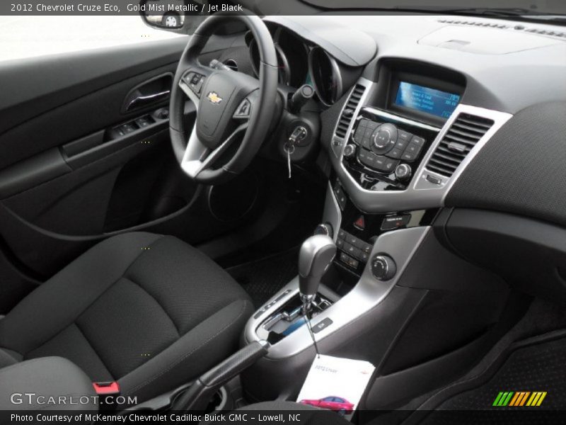 Dashboard of 2012 Cruze Eco