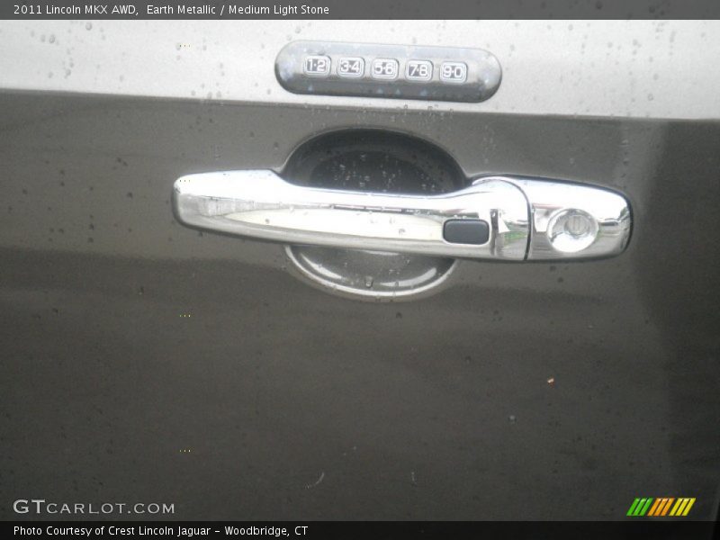 Earth Metallic / Medium Light Stone 2011 Lincoln MKX AWD