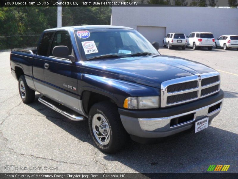 Patriot Blue Pearlcoat / Mist Gray 2000 Dodge Ram 1500 ST Extended Cab