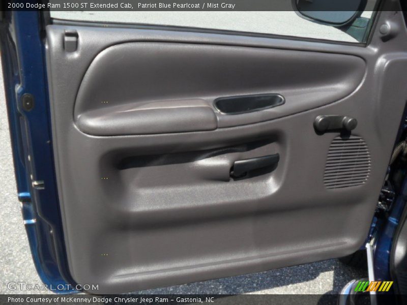 Patriot Blue Pearlcoat / Mist Gray 2000 Dodge Ram 1500 ST Extended Cab