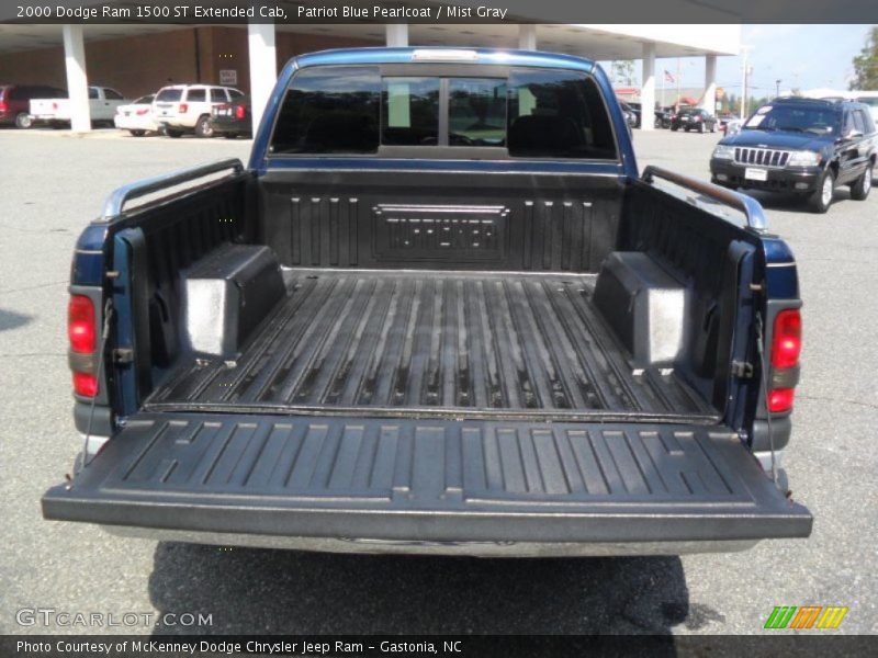 Patriot Blue Pearlcoat / Mist Gray 2000 Dodge Ram 1500 ST Extended Cab