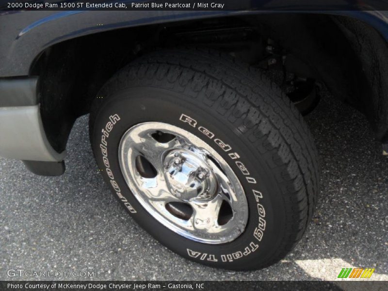 Patriot Blue Pearlcoat / Mist Gray 2000 Dodge Ram 1500 ST Extended Cab