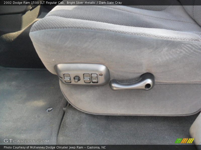 Bright Silver Metallic / Dark Slate Gray 2002 Dodge Ram 1500 SLT Regular Cab