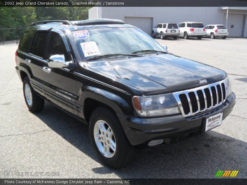 Graphite Metallic / Sandstone 2002 Jeep Grand Cherokee Laredo