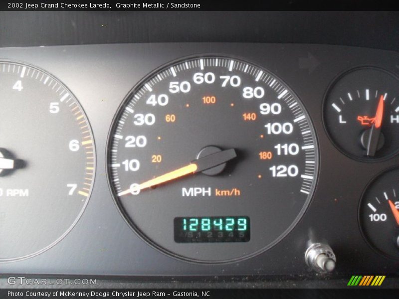 Graphite Metallic / Sandstone 2002 Jeep Grand Cherokee Laredo