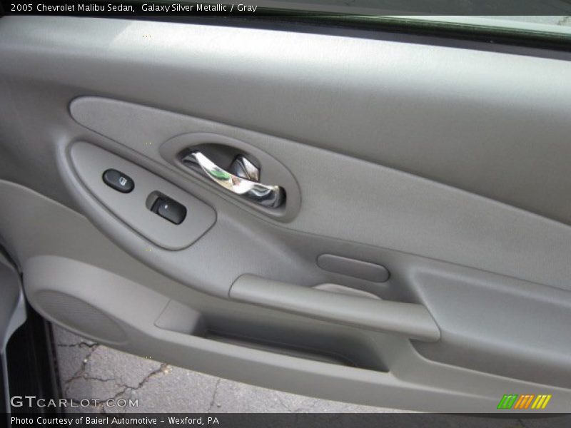 Galaxy Silver Metallic / Gray 2005 Chevrolet Malibu Sedan