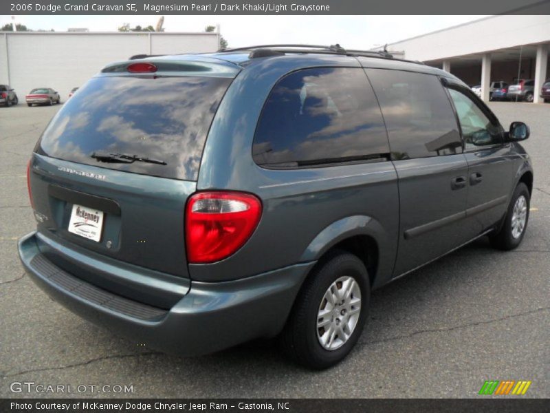 Magnesium Pearl / Dark Khaki/Light Graystone 2006 Dodge Grand Caravan SE