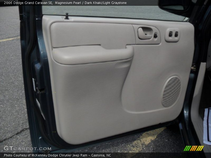 Magnesium Pearl / Dark Khaki/Light Graystone 2006 Dodge Grand Caravan SE