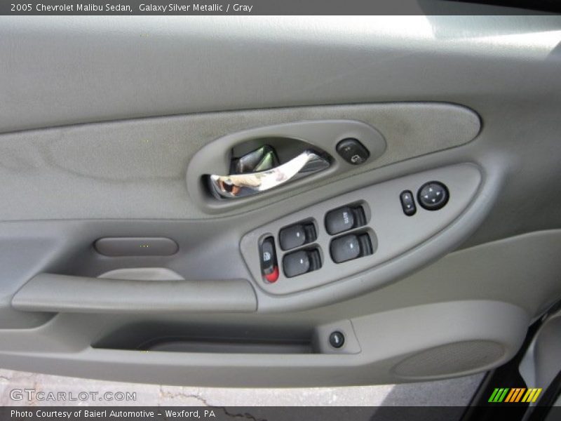 Galaxy Silver Metallic / Gray 2005 Chevrolet Malibu Sedan