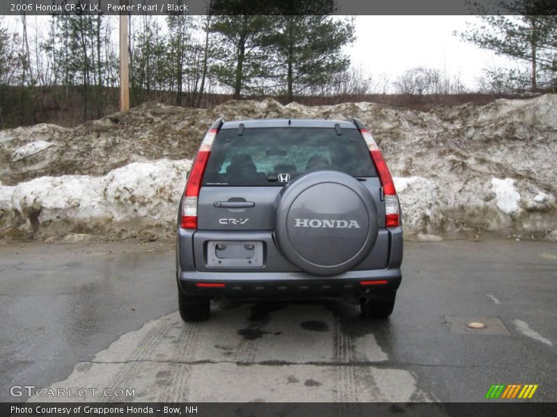 Pewter Pearl / Black 2006 Honda CR-V LX