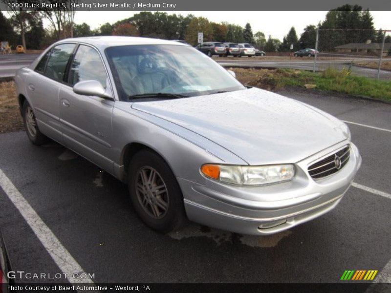 Sterling Silver Metallic / Medium Gray 2000 Buick Regal LS