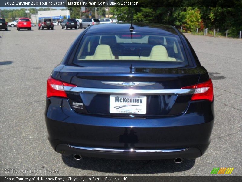 Blackberry Pearl Coat / Black/Light Frost 2012 Chrysler 200 Touring Sedan