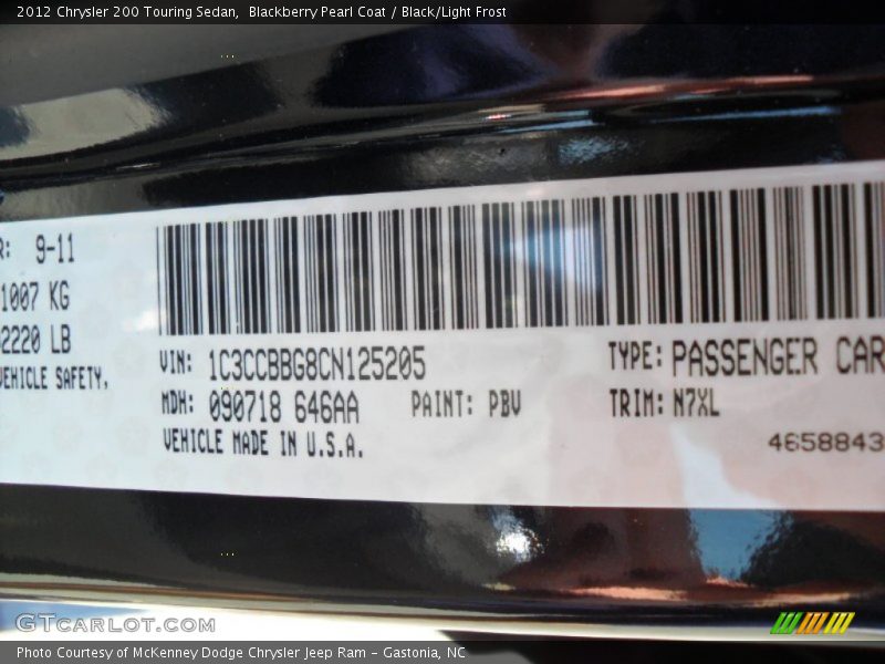 Blackberry Pearl Coat / Black/Light Frost 2012 Chrysler 200 Touring Sedan