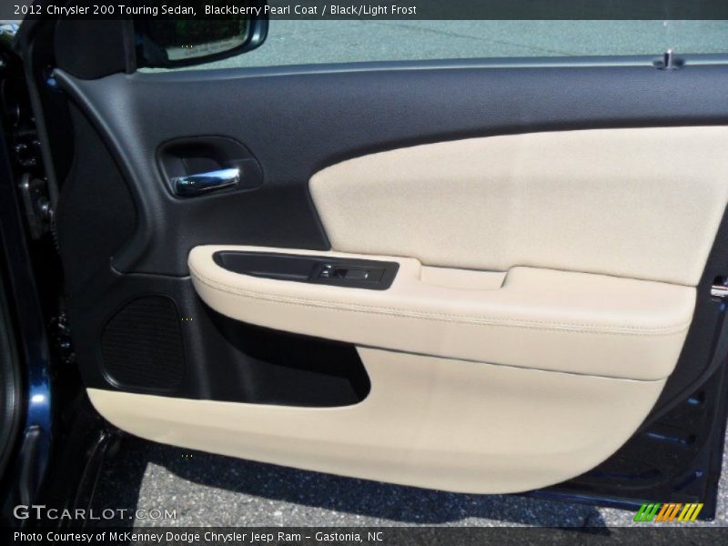 Blackberry Pearl Coat / Black/Light Frost 2012 Chrysler 200 Touring Sedan