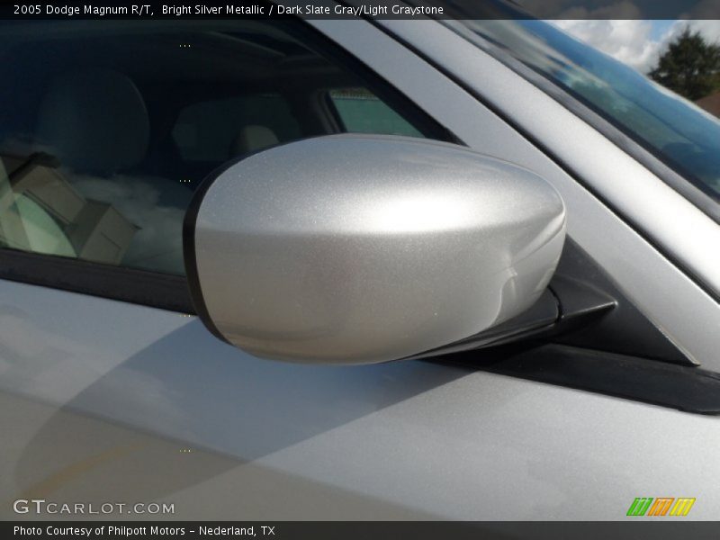 Bright Silver Metallic / Dark Slate Gray/Light Graystone 2005 Dodge Magnum R/T