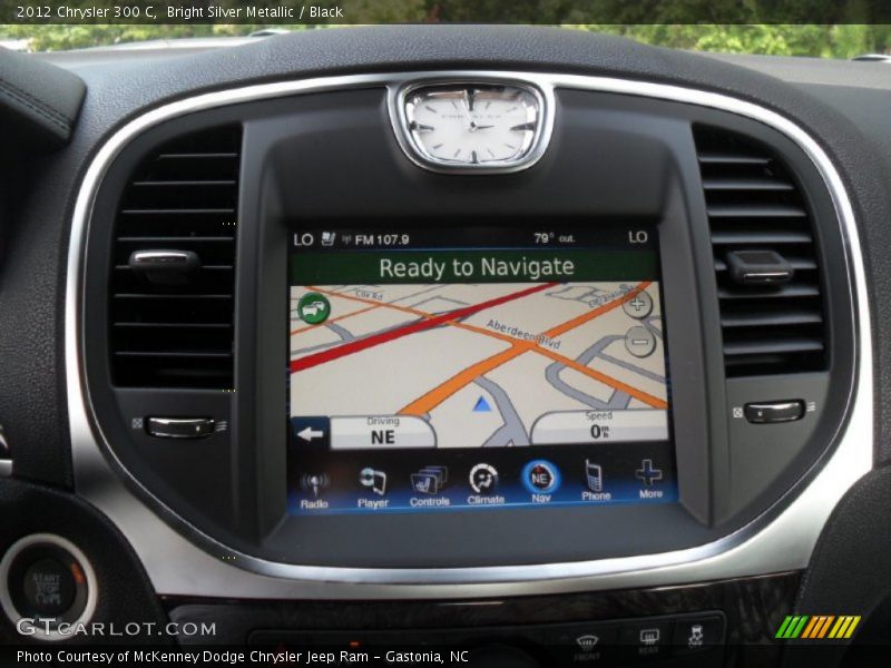 Navigation of 2012 300 C