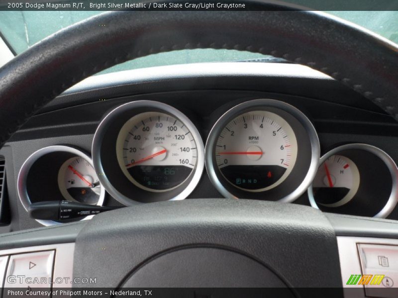 Bright Silver Metallic / Dark Slate Gray/Light Graystone 2005 Dodge Magnum R/T