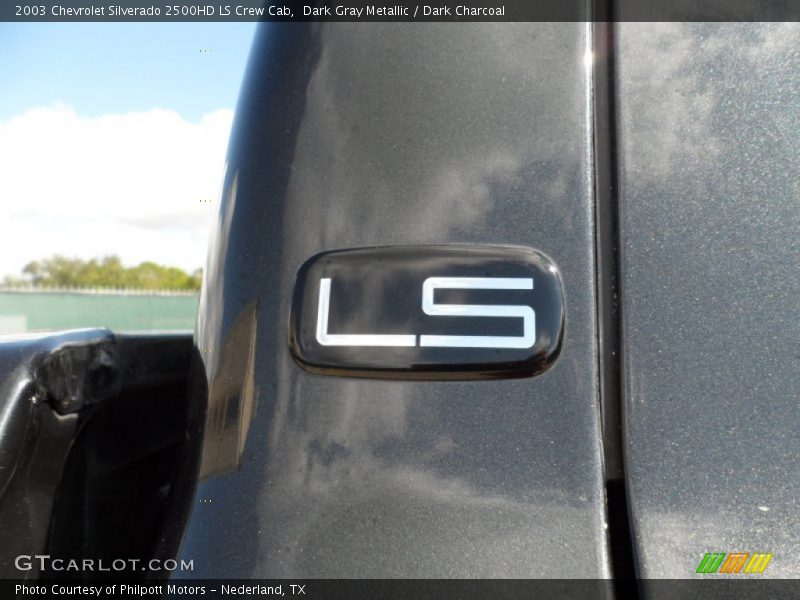  2003 Silverado 2500HD LS Crew Cab Logo