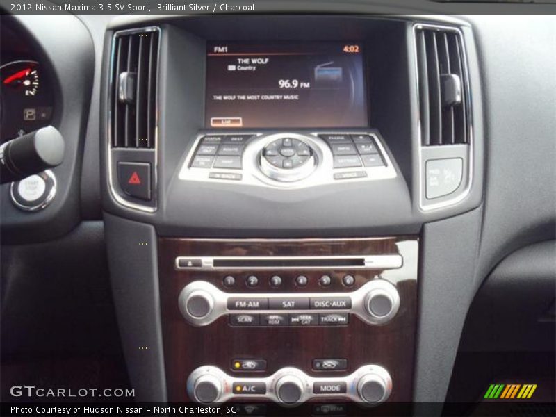 Controls of 2012 Maxima 3.5 SV Sport