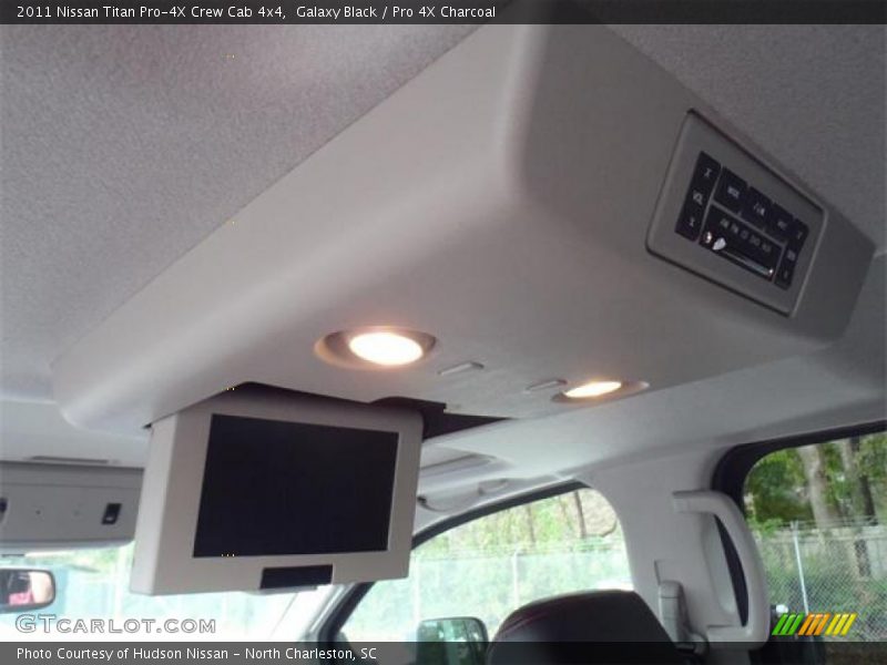 Controls of 2011 Titan Pro-4X Crew Cab 4x4