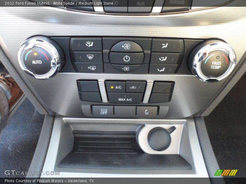 Controls of 2012 Fusion Hybrid