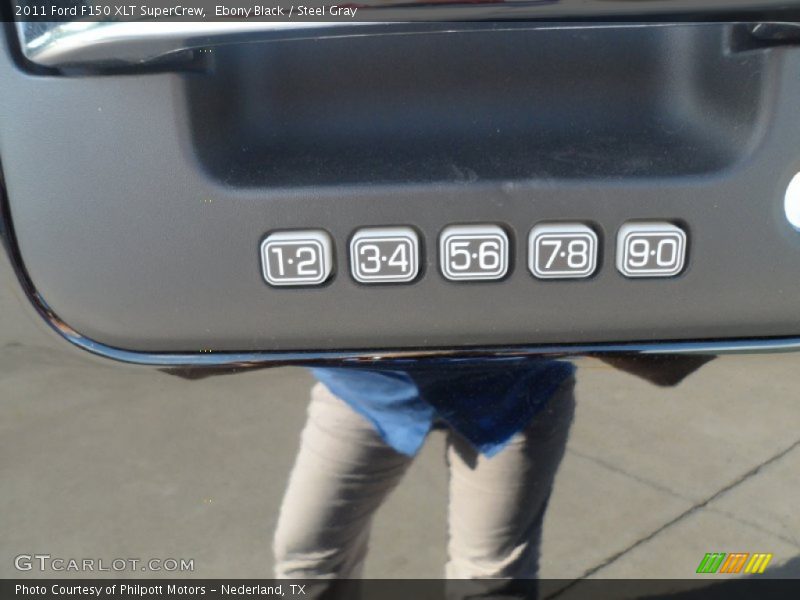 Ebony Black / Steel Gray 2011 Ford F150 XLT SuperCrew