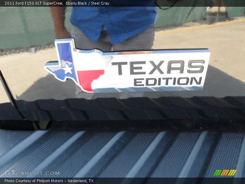 Ebony Black / Steel Gray 2011 Ford F150 XLT SuperCrew