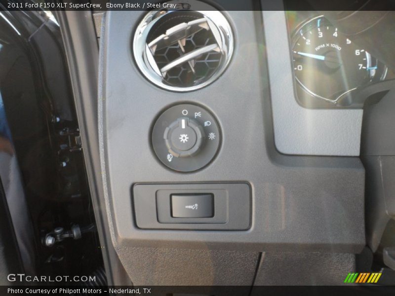 Ebony Black / Steel Gray 2011 Ford F150 XLT SuperCrew