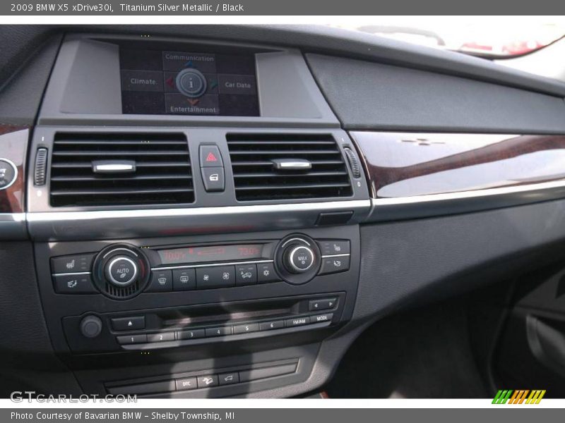 Titanium Silver Metallic / Black 2009 BMW X5 xDrive30i