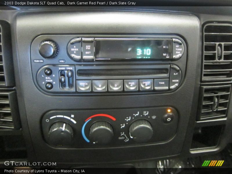 Audio System of 2003 Dakota SLT Quad Cab