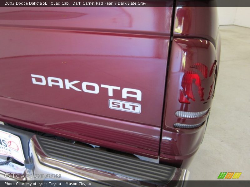  2003 Dakota SLT Quad Cab Logo