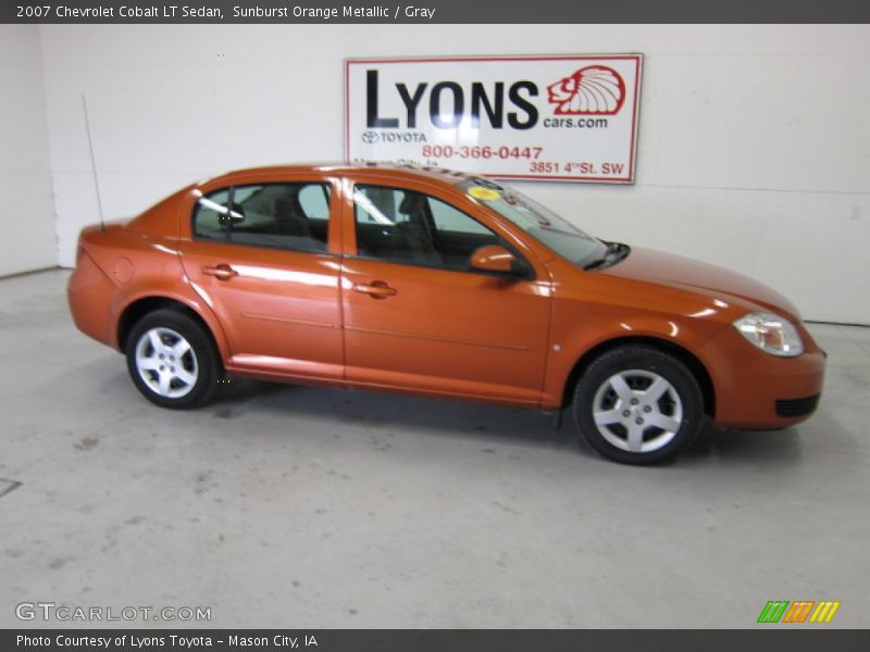 Sunburst Orange Metallic / Gray 2007 Chevrolet Cobalt LT Sedan