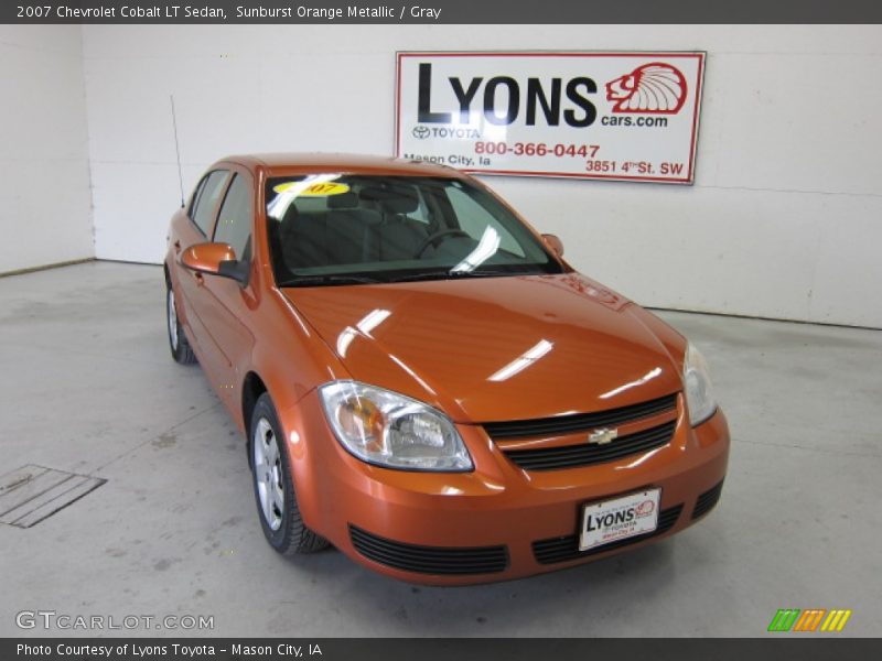 Sunburst Orange Metallic / Gray 2007 Chevrolet Cobalt LT Sedan
