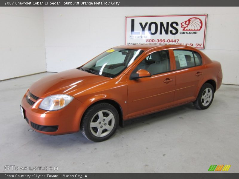 Sunburst Orange Metallic / Gray 2007 Chevrolet Cobalt LT Sedan