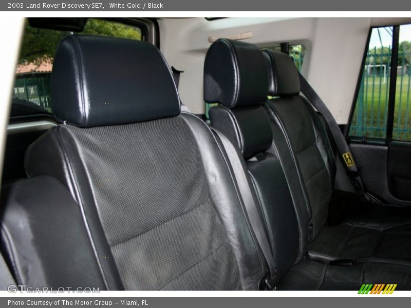 White Gold / Black 2003 Land Rover Discovery SE7