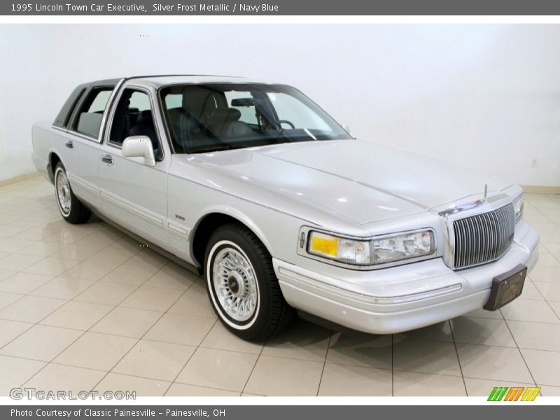 Silver Frost Metallic / Navy Blue 1995 Lincoln Town Car Executive