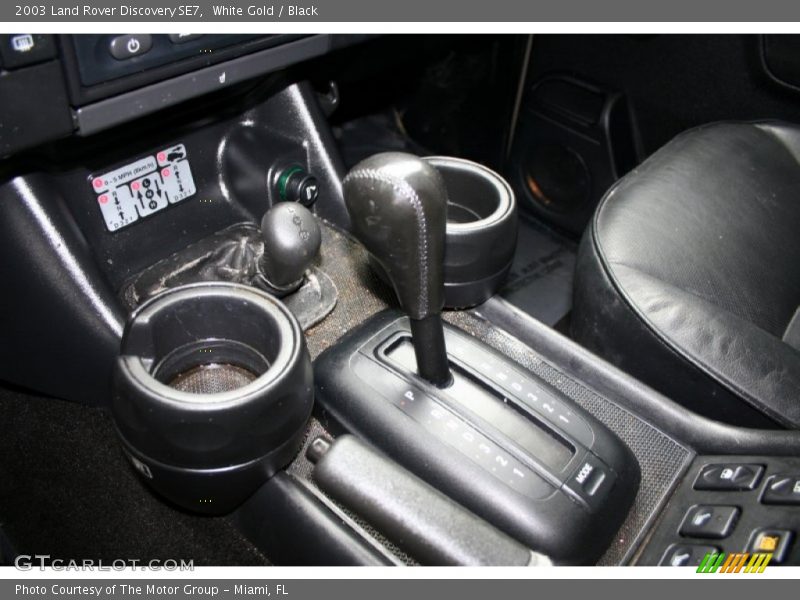 White Gold / Black 2003 Land Rover Discovery SE7